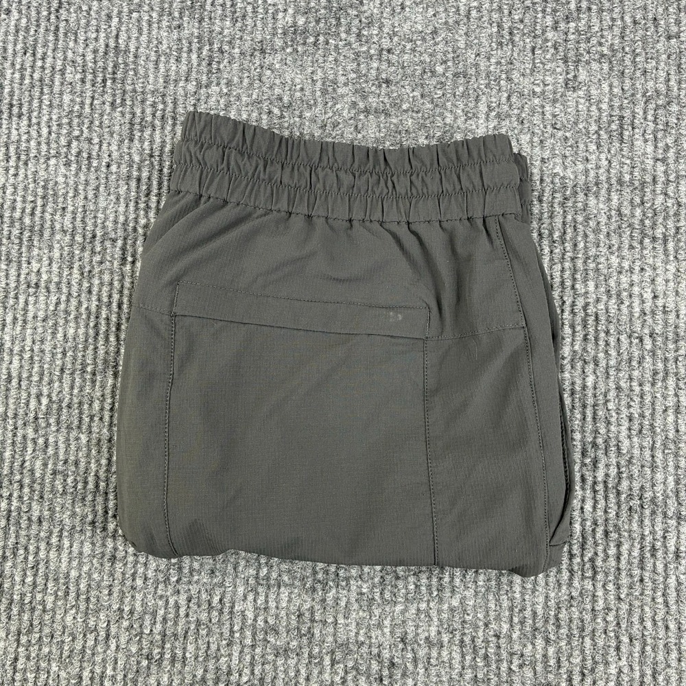 Lululemon Shorts Mens Large Gray Bowline Athleisure Outdoors Durable Hiking